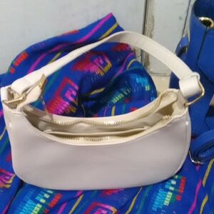 Elegant Cream Shoulder Bag